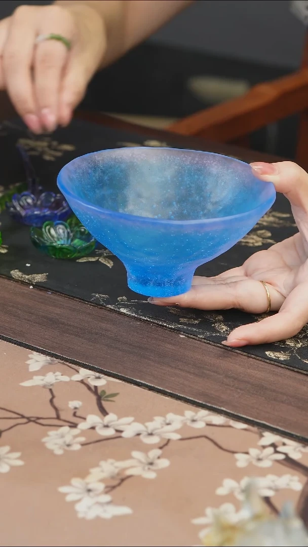 手工艺品琉璃蓝粉色建盏