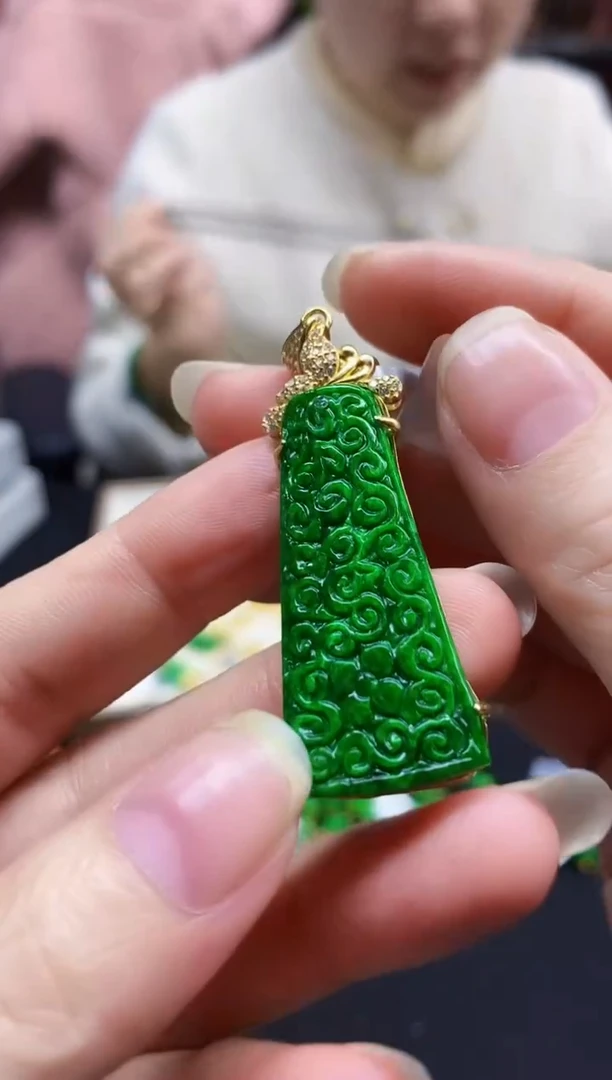 颈饰未镶嵌翡翠翡翠吊坠-39