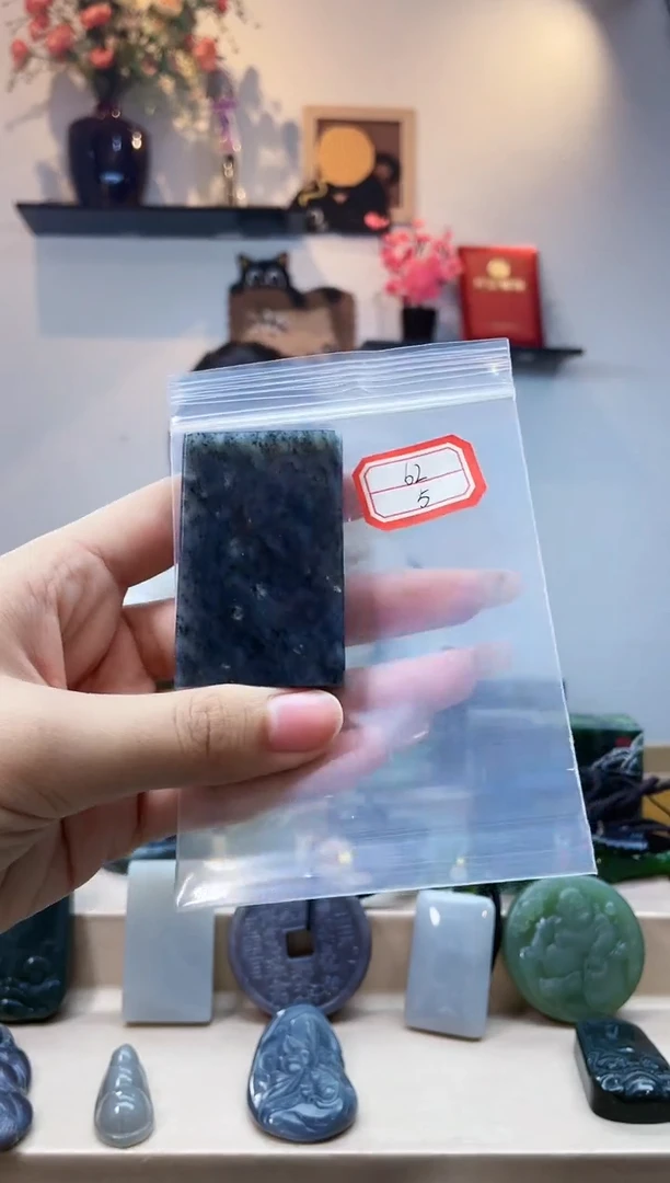 未镶嵌和田玉挂件1