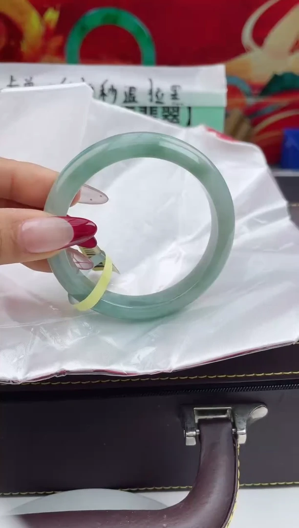 【闪购商品】翡翠手镯未镶嵌7翡翠手镯