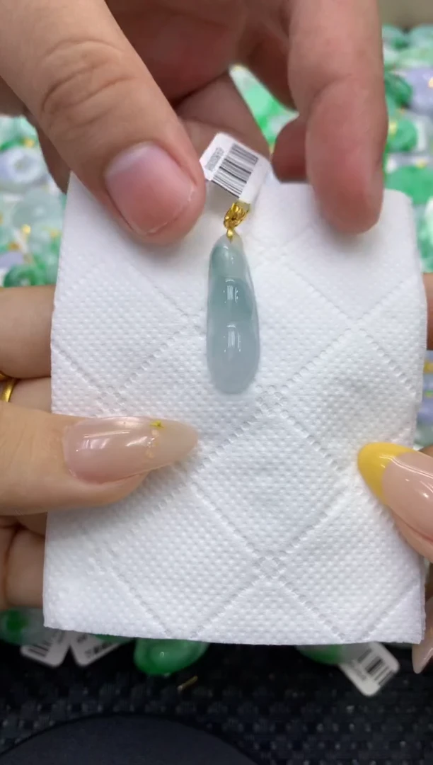 颈饰未镶嵌翡翠天然缅甸翡翠A货