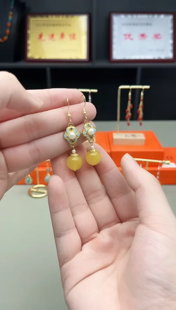 未镶嵌耳钉玛瑙/玉髓320