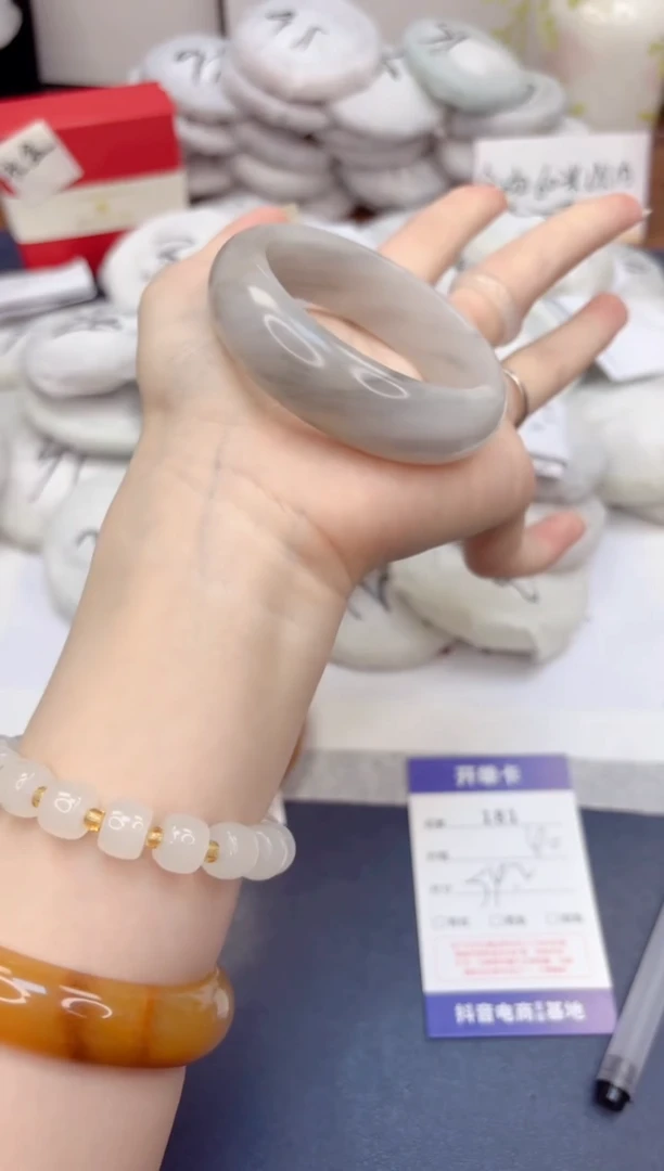 石英质玉手镯未镶嵌181-财气镯-圈口54