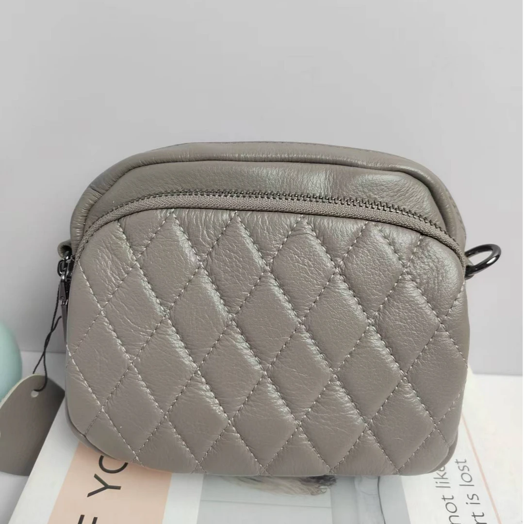 新款经典时尚气质百搭轻奢真皮韩版休闲小众女士单肩斜挎包4010