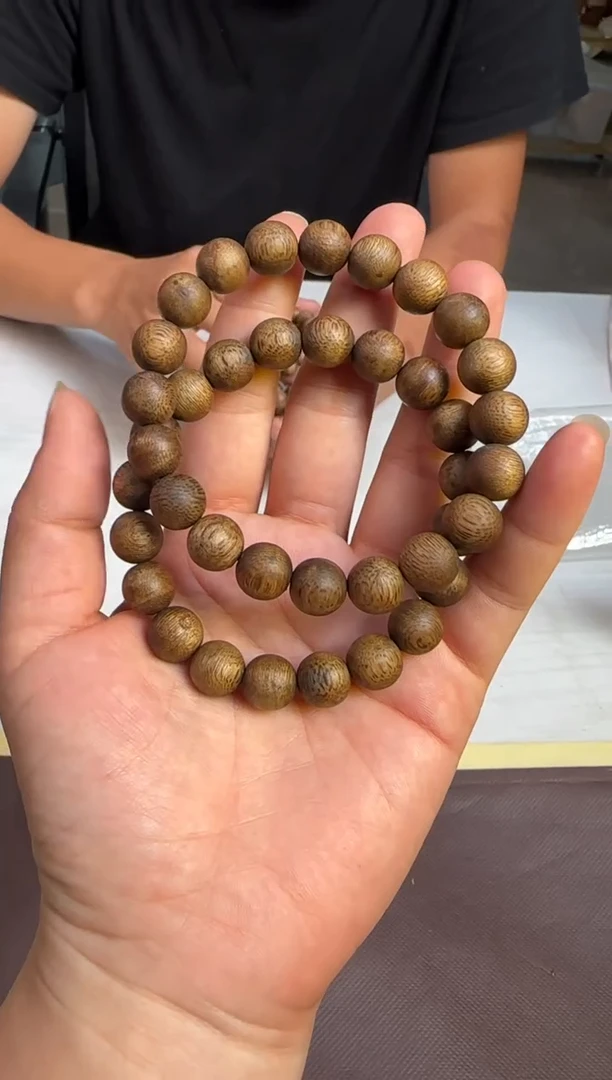 手串沉香海南红骨凹身圆珠10mm7g+多样性发1