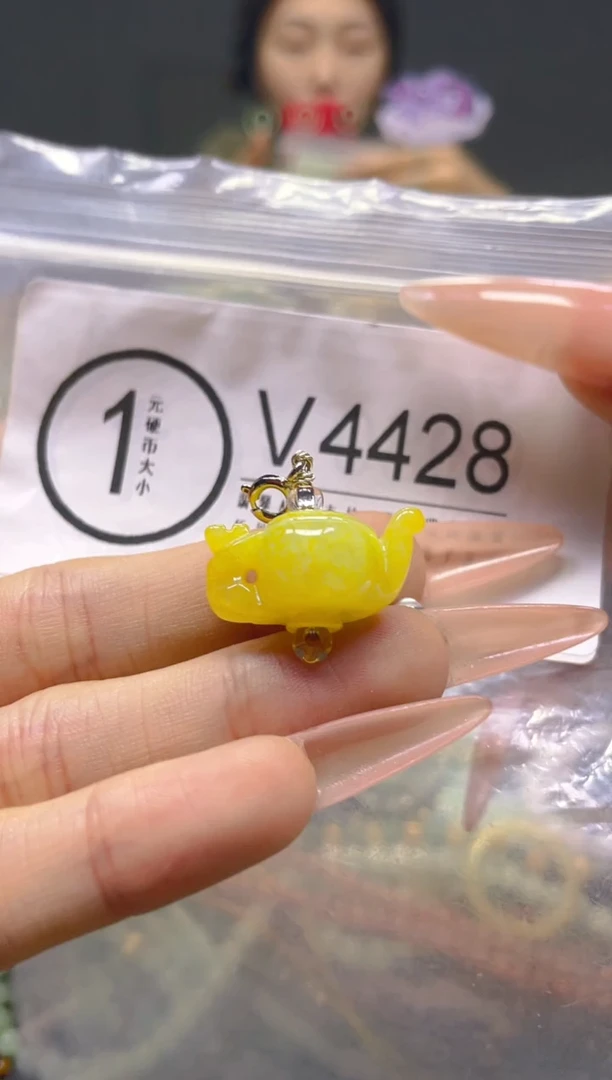 颈饰未镶嵌翡翠/V/翡翠A货，一件也是批发价