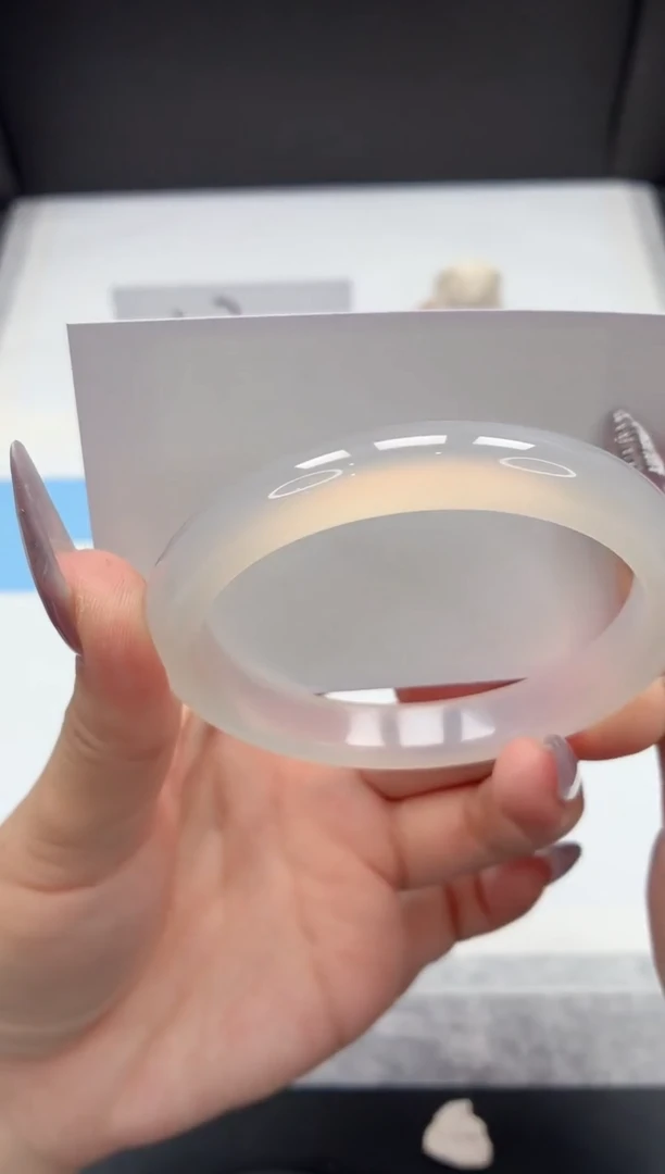 石英质玉手镯未镶嵌36/荔枝60.8