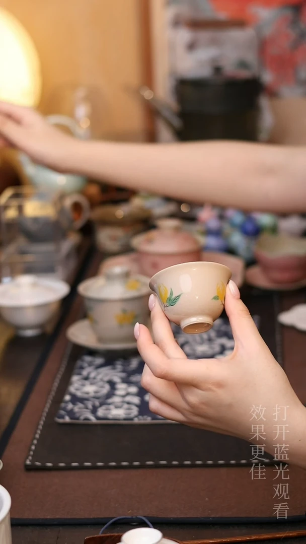草木灰佛手花杯1