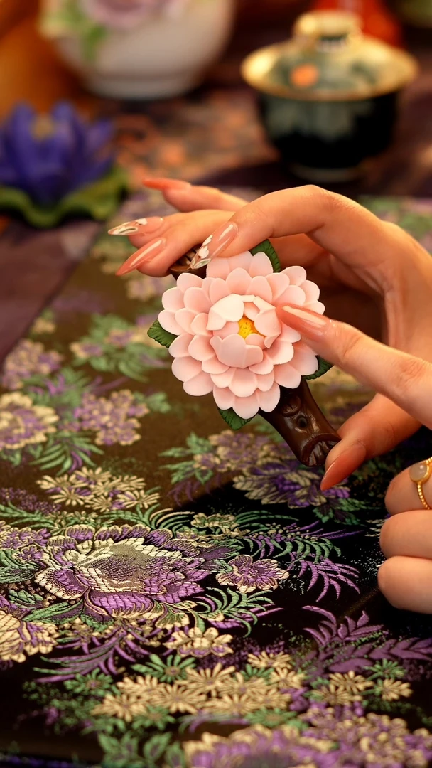 牡丹香插·········