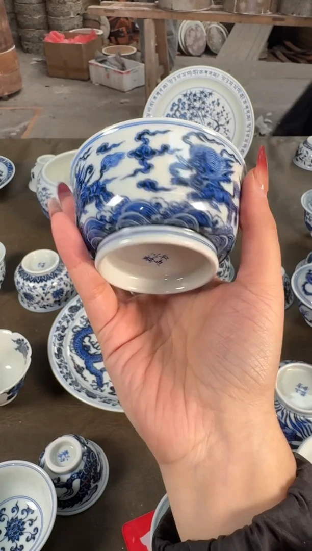 杯子陶瓷三方器合青花飞象