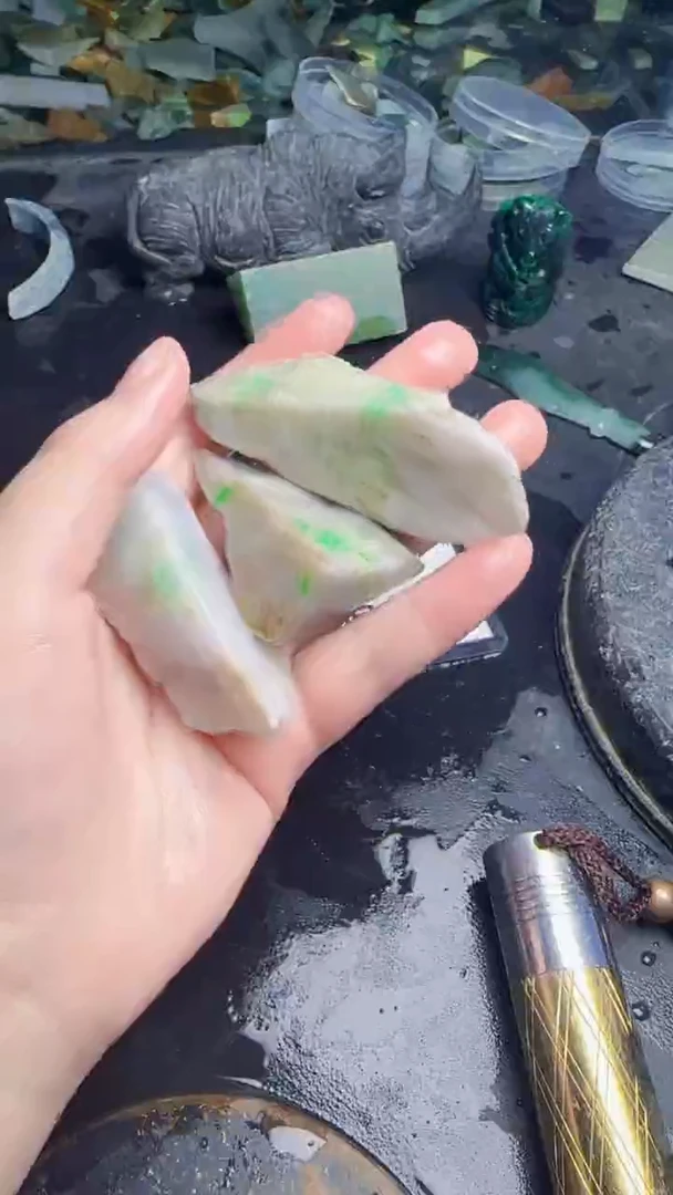 未镶嵌挂件翡翠天然翡翠023