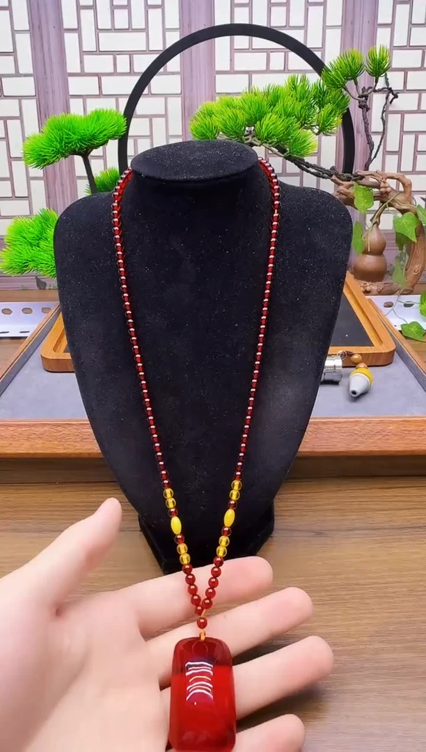 血珀颈饰14K金镶嵌X186