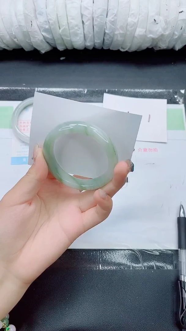 石英质玉手镯未镶嵌0121-53.1