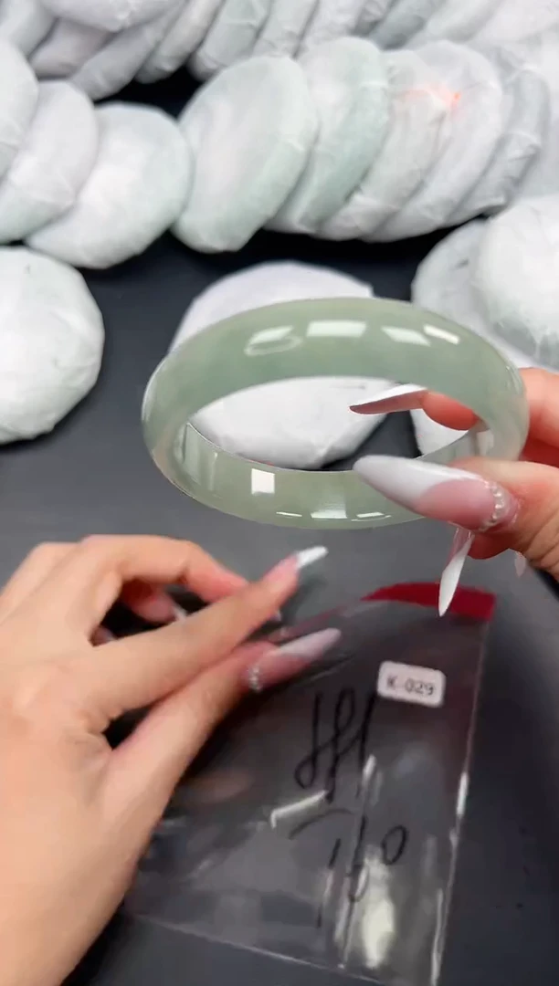 精品手镯，一物一拍K-029