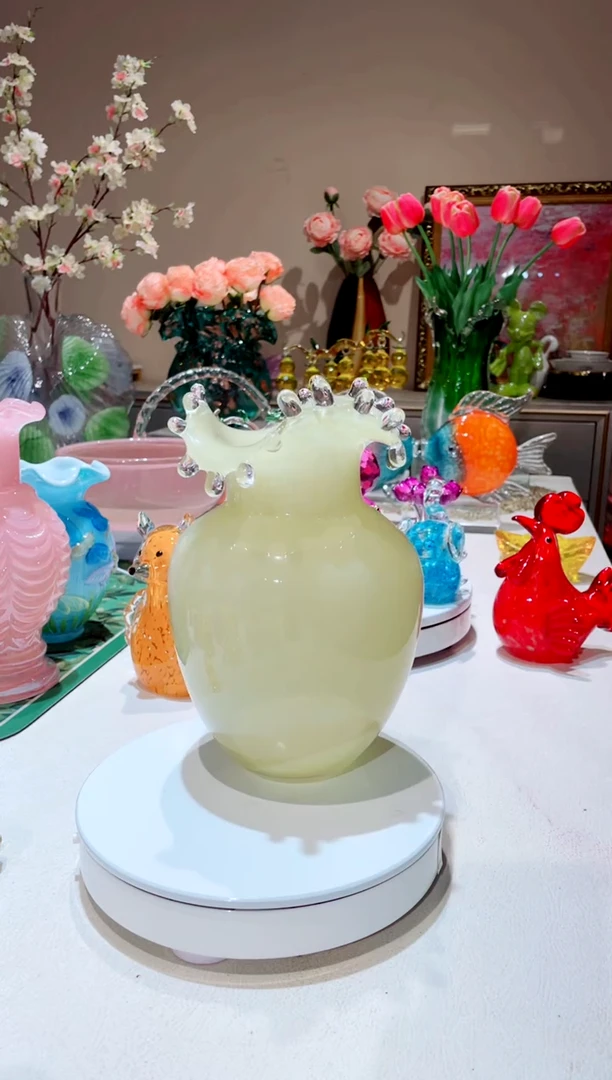 【闪购商品】琉璃手工艺品小号奶油黄水滴花瓶 微瑕
