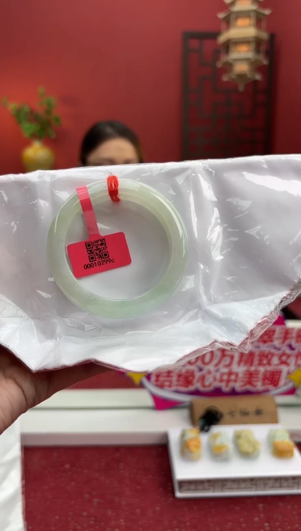 未镶嵌手镯翡翠翡翠手镯