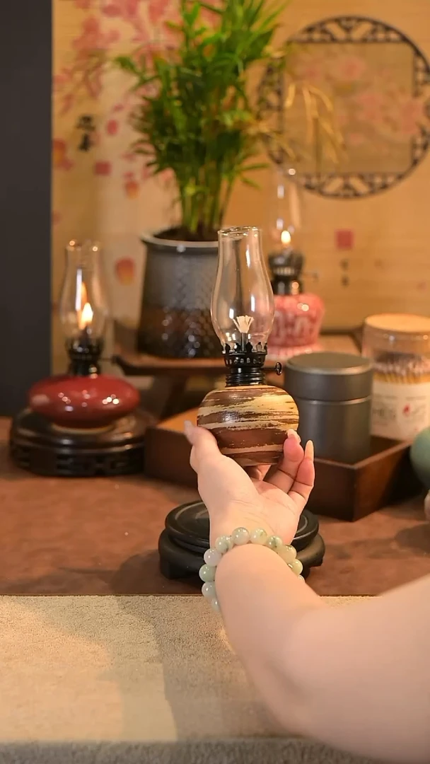 景德镇陶瓷油灯摆件