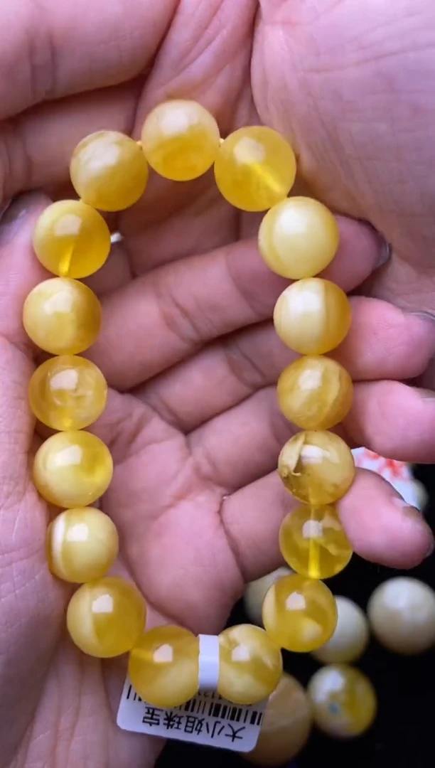 裸石琥珀未镶嵌大小姐珠宝142