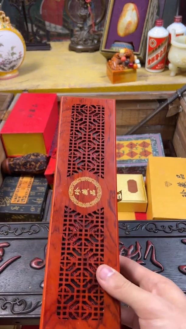 【闪购商品】木---------------冒扇