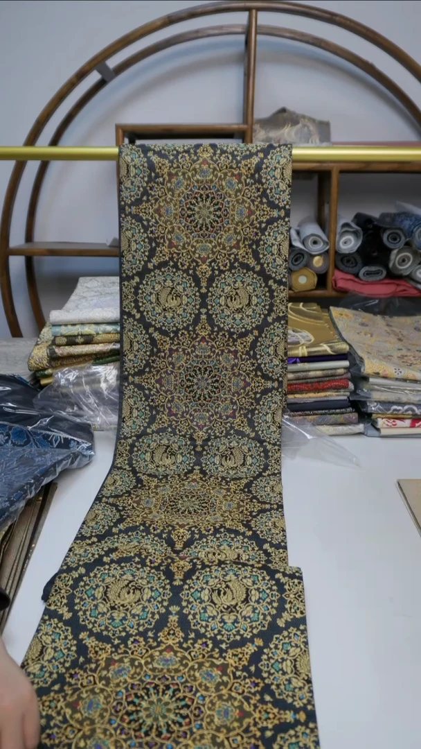 织绣69 五色金锦宝相花