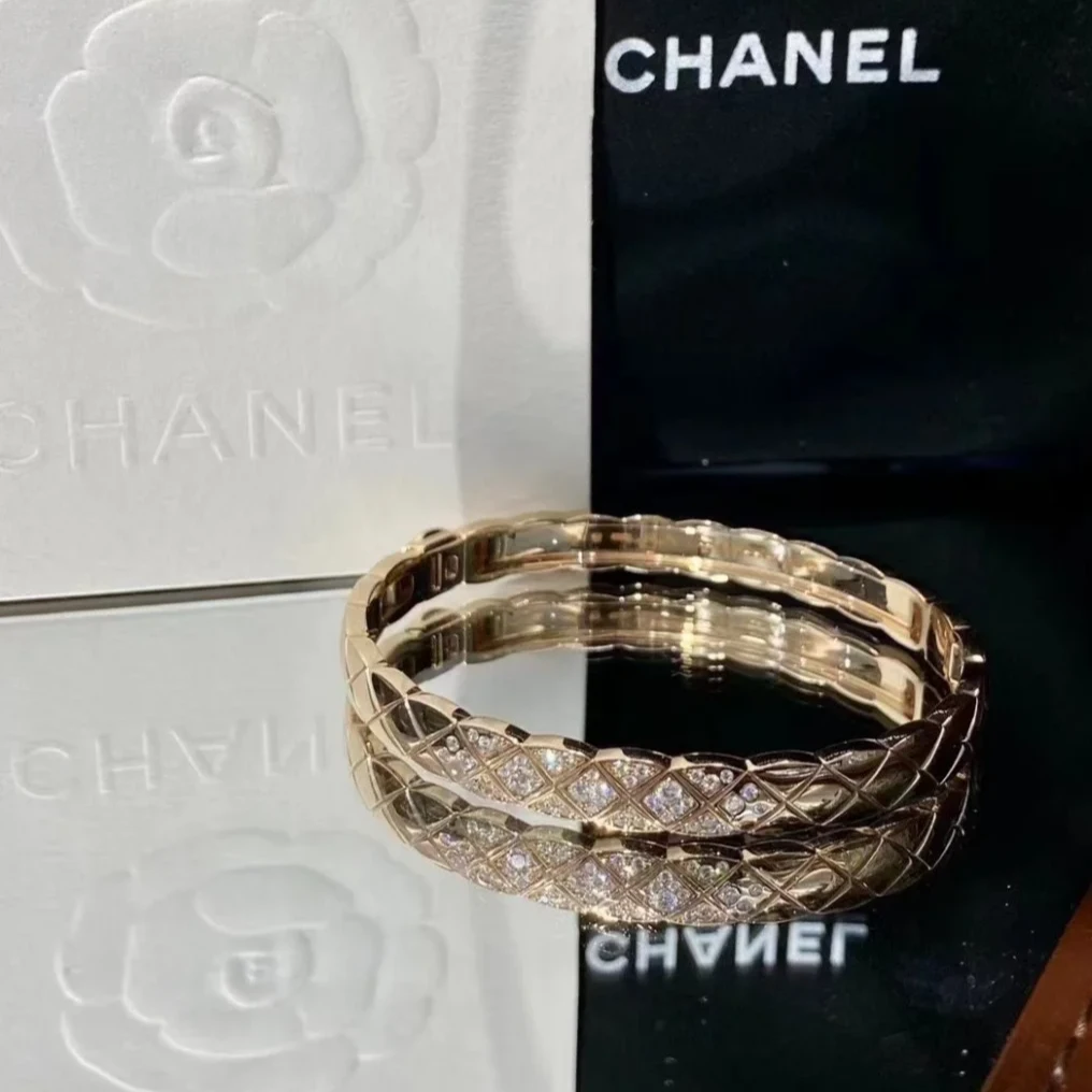 未使用 Chanel/香奈儿 小花6欢 coco crush 18K黄金 带钻手镯 m