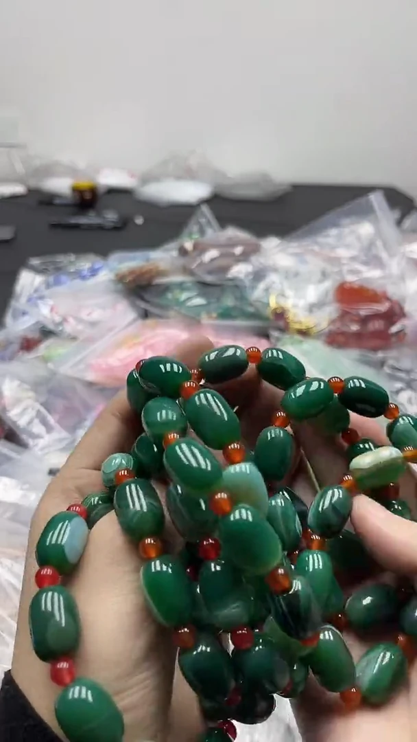 【闪购商品】玛瑙/玉髓手链未镶嵌588手串