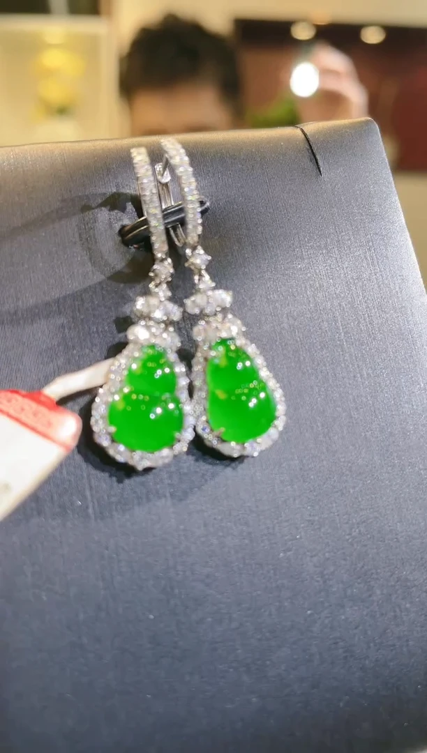 翡翠18K金镶嵌颈饰A44天然A货翡翠耳饰