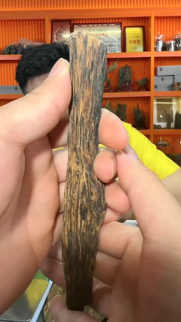 沉香手把件168号红土多样性发一