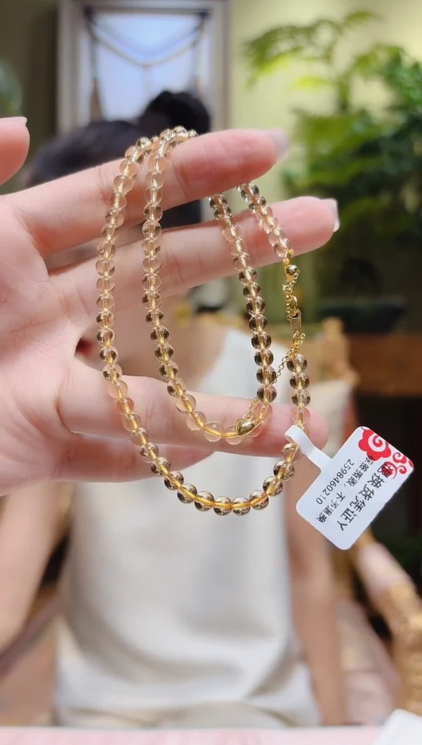 【闪购商品】水晶项链银S925镶嵌小米珠黄水晶项链Y