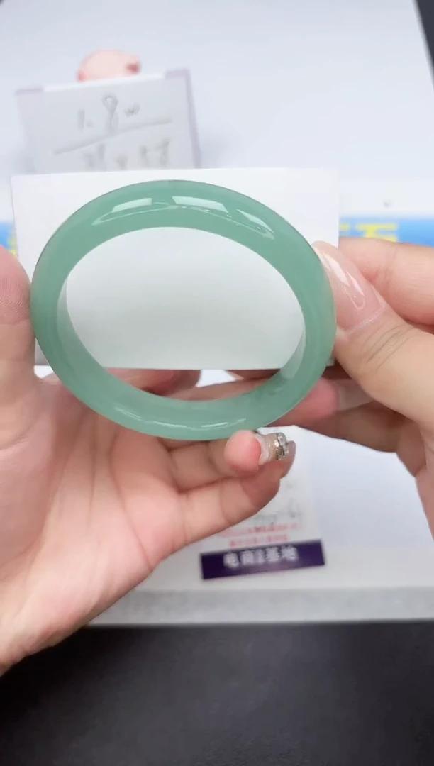 石英质玉手镯未镶嵌218-61.2