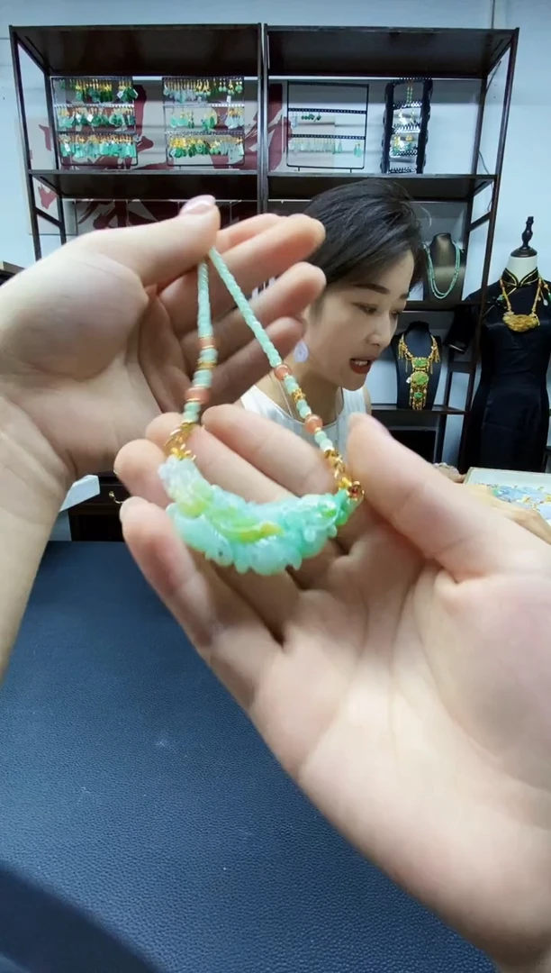 颈饰未镶嵌翡翠翡翠吊坠