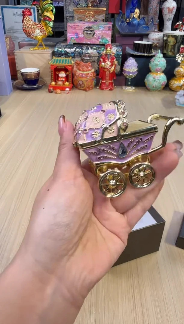 184七宝紫色升级婴儿车