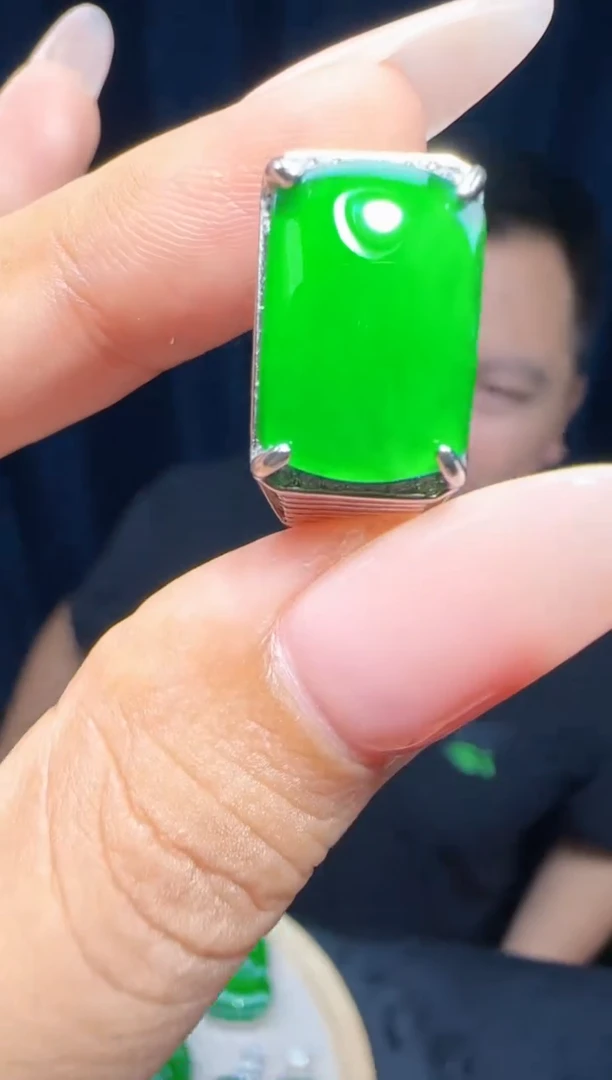 未镶嵌定制翡翠翡翠戒指54