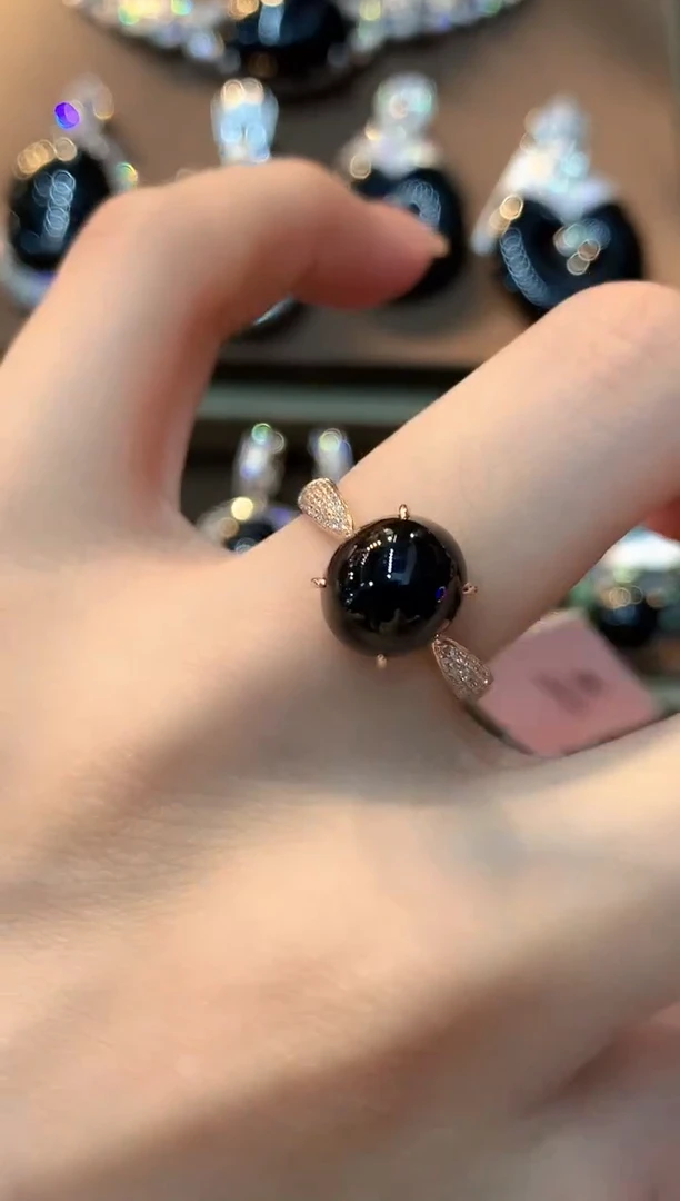 18K金镶嵌戒指翡翠a141