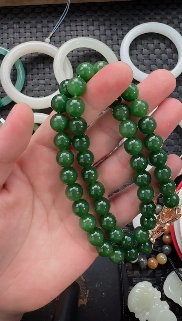 颈饰未镶嵌和田玉10mm碧玉女神链