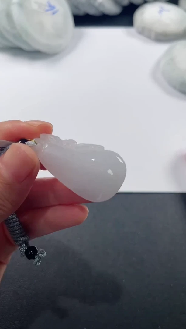 颈饰未镶嵌翡翠4063 福瓜