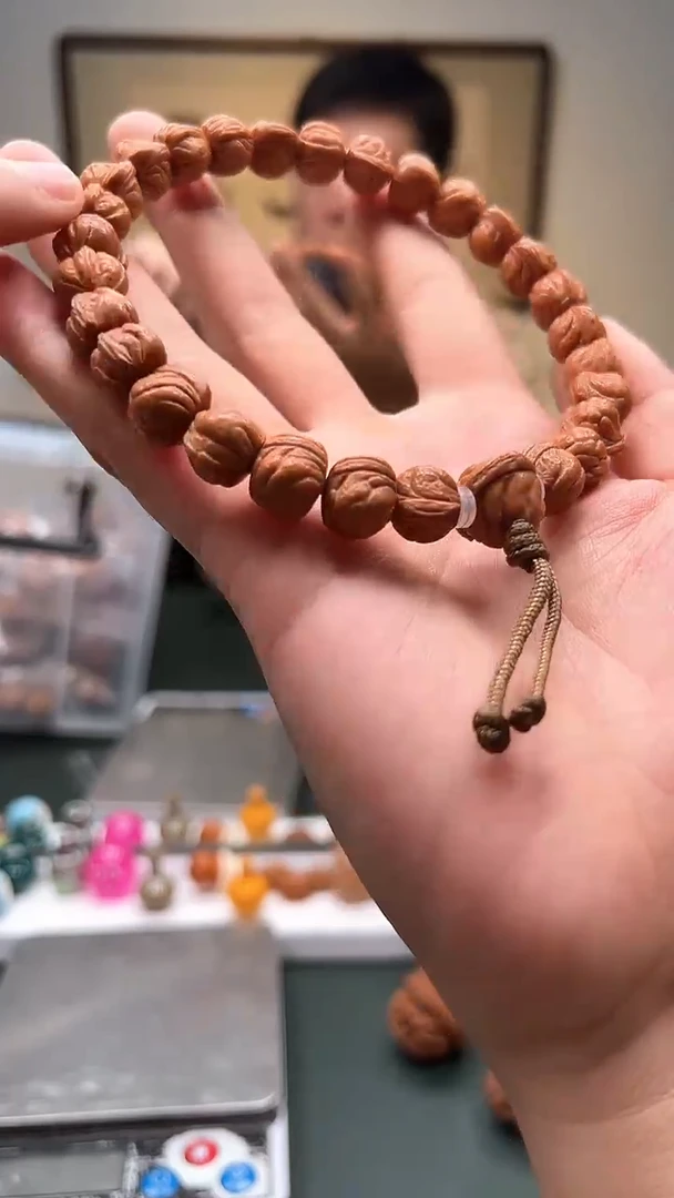 手串桃核12mm+龙纹桃核手持