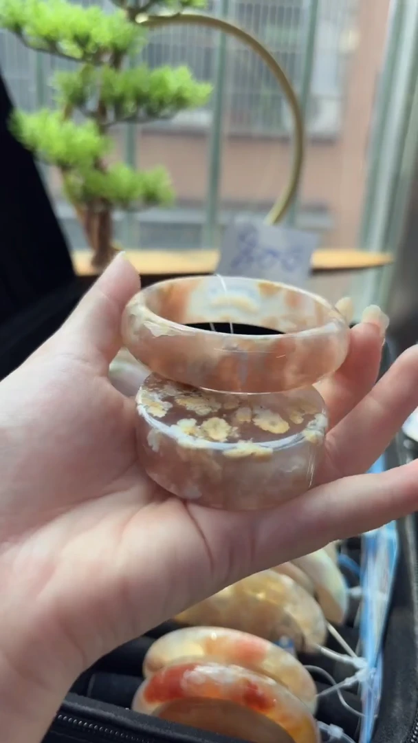 未镶嵌手镯石英质玉C60(54圈赠送镯心)