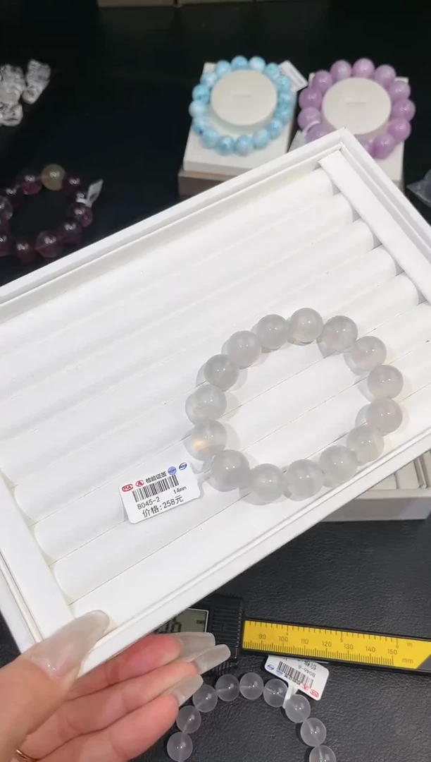 【闪购商品】萤石手链未镶嵌多样性发一Q20奶绿14mm