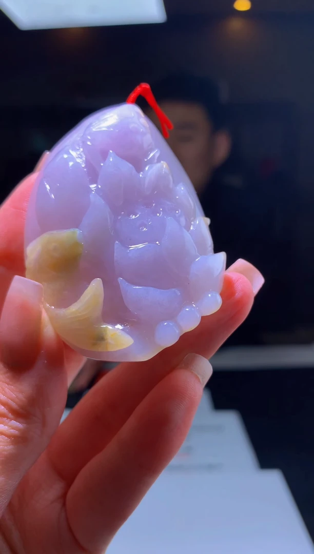 翡翠未镶嵌颈饰净货