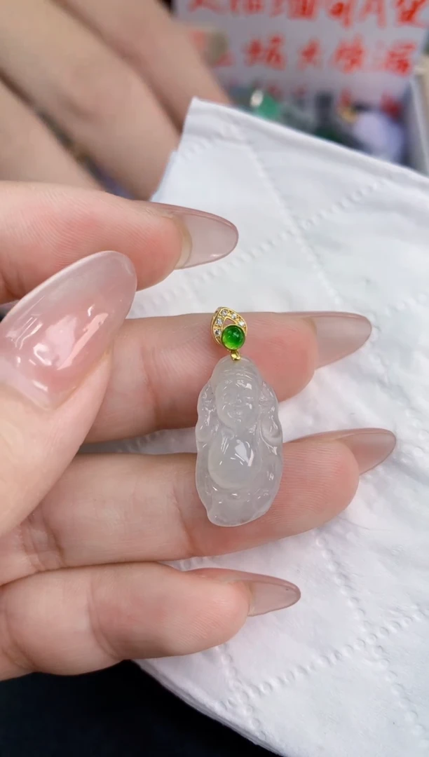 翡翠未镶嵌吊坠(不含链)1