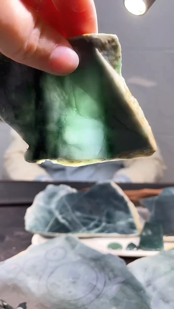 【闪购商品】翡翠挂件未镶嵌天然翡翠A货104