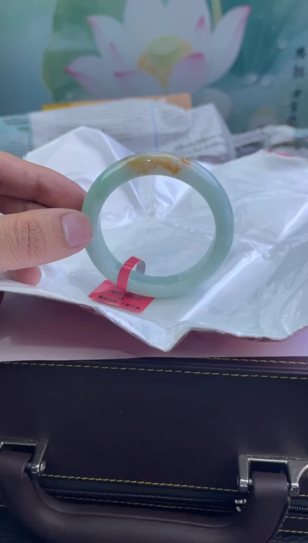 翡翠手镯未镶嵌7翡翠手镯