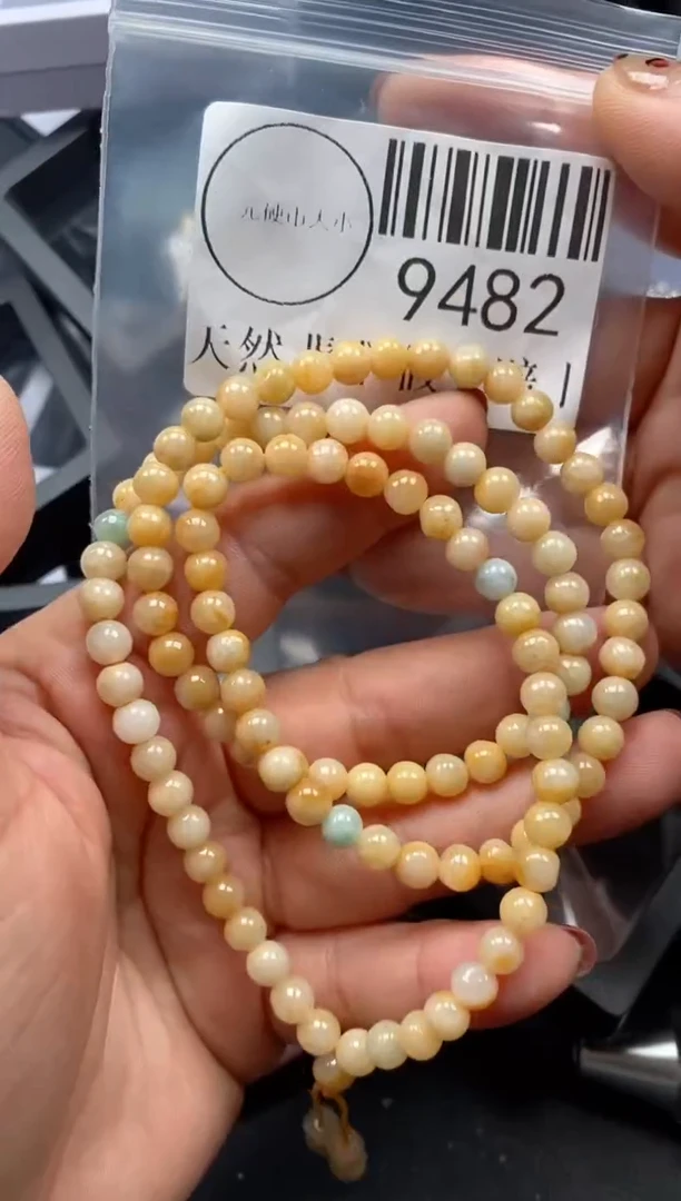 吊坠(不含链)未镶嵌翡翠9482