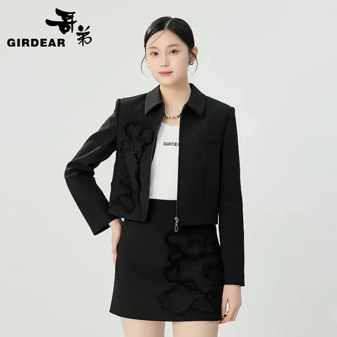 GIRDEAR/哥弟品质女装经典马蹄莲系列精致小翻领拉链短外套140015