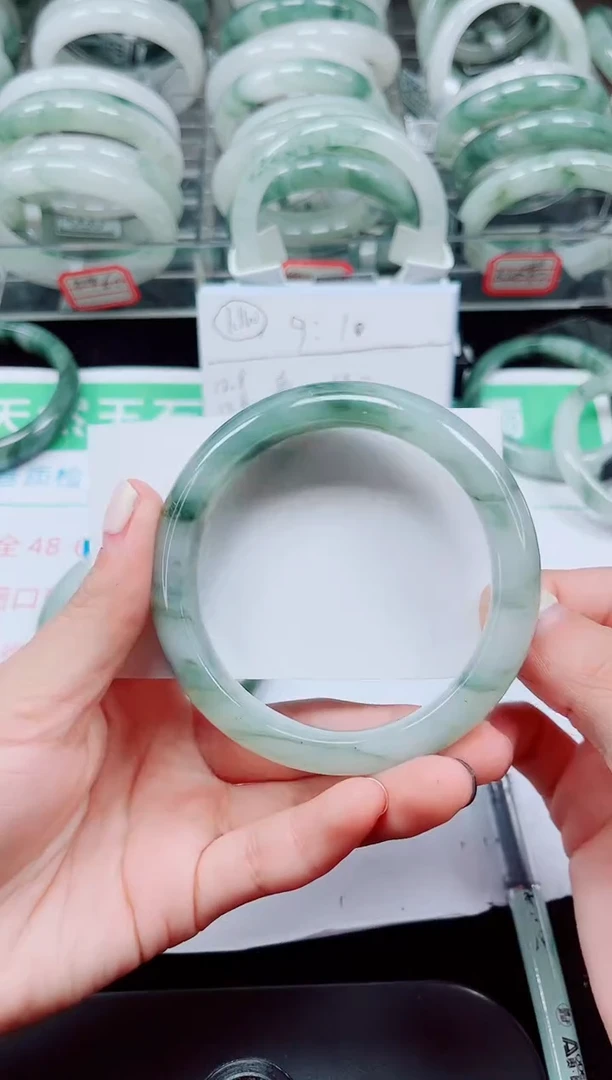 未镶嵌手镯石英质玉134-57/58