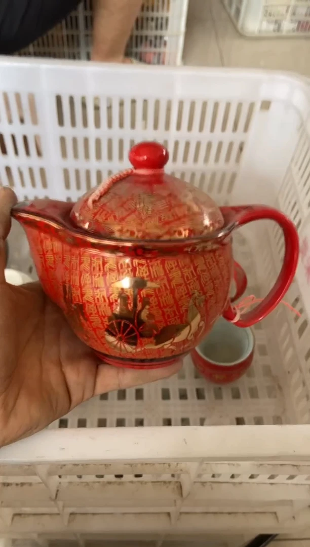 无运费险有瑕疵的摄影的产品有使用过的痕迹有点脏介意勿拍