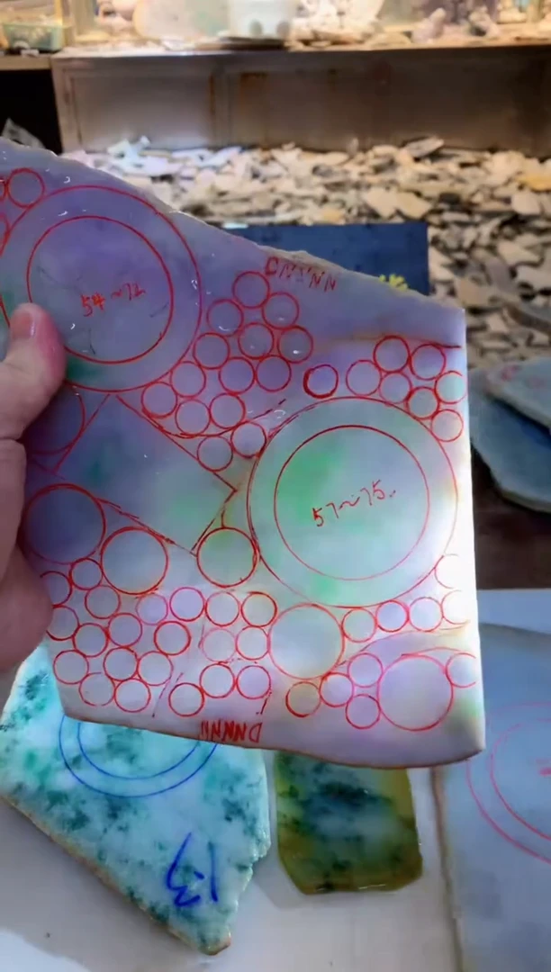 翡翠挂件未镶嵌0韩0翡翠珠宝825