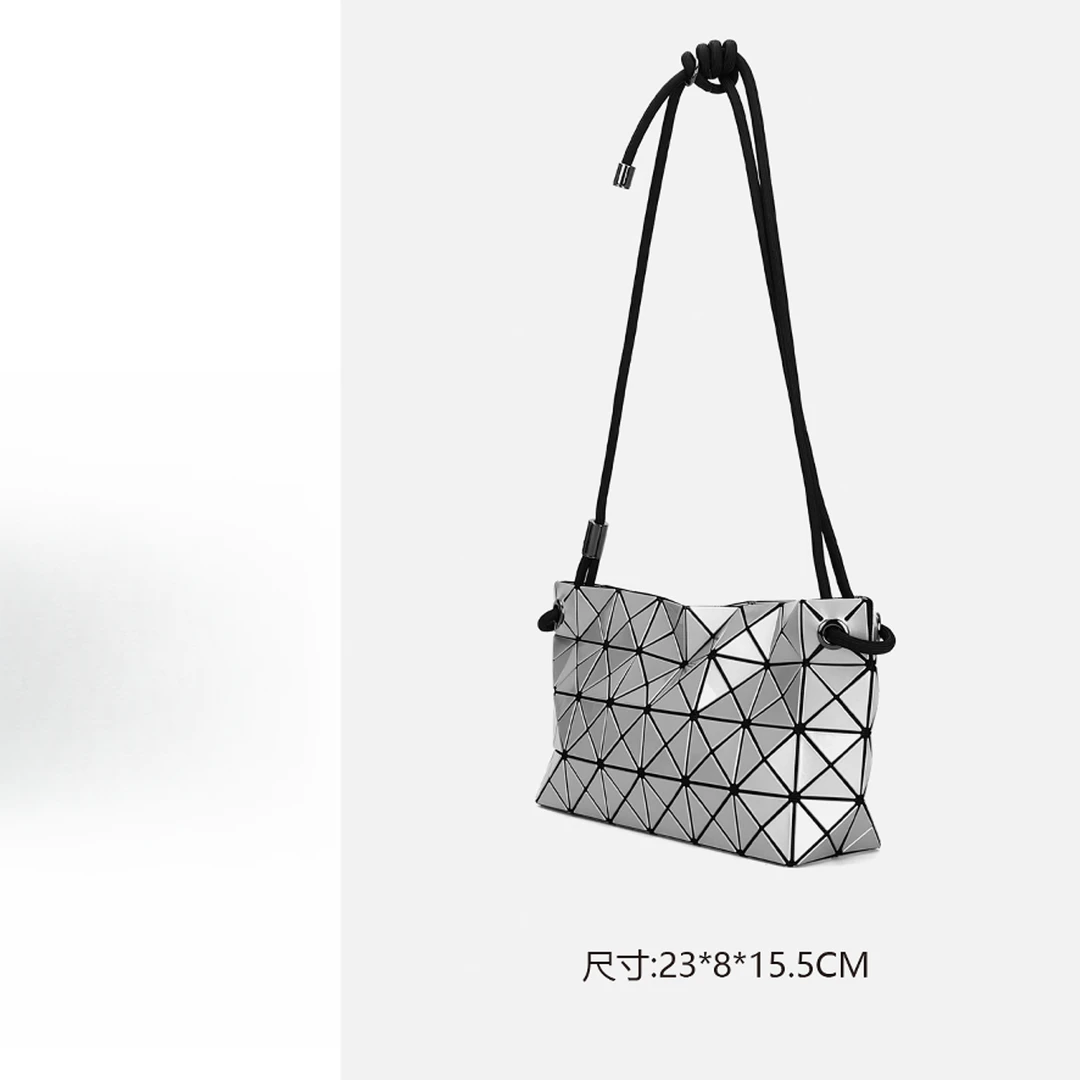 【豆腐包】高级感菱格时尚单肩斜跨包-SZ0011