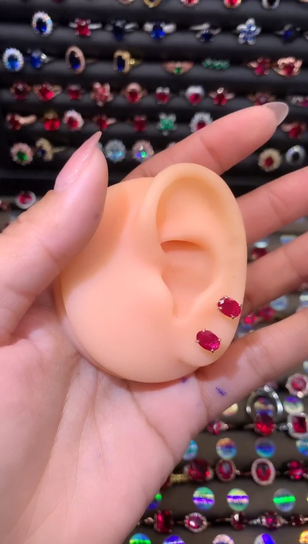 【闪购商品】红宝石耳饰银S925镶嵌57玫瑰金